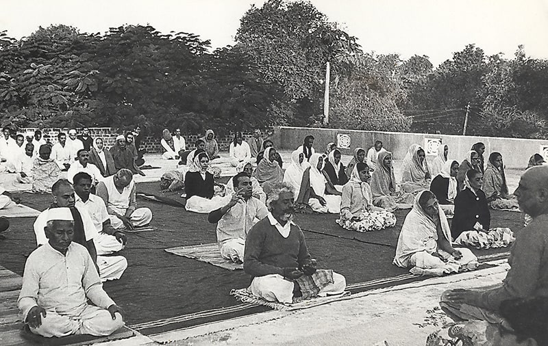 Malav Ashram. Yoga Shibir group meditation.
