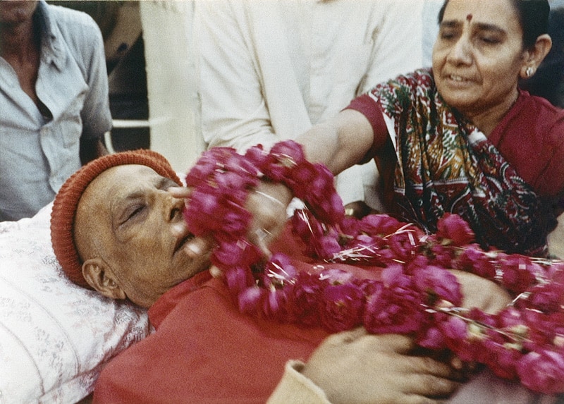 Mahasamadhi 1981. Final Darshan and Burial of Bapuji, Malav – December 31, 1981