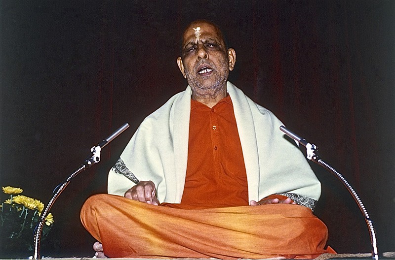 Swami Kripalvananda (Swami Kripalu) at "Kayavarohan West" – St. Helena, California
