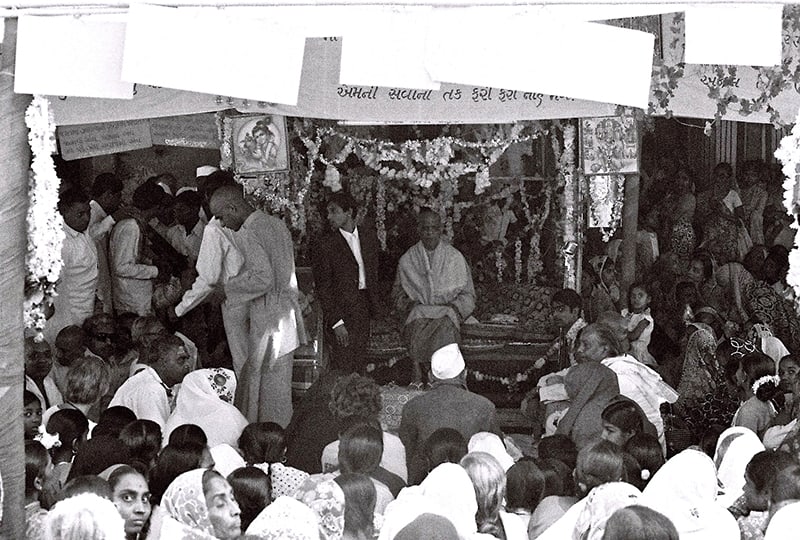 Swami Kripalvananda's (Swami Kripalu's) 60th Birthday celebration in the villages of Rajpipla and Umalla – January 13, 1974