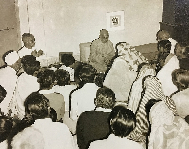 Ramanbhai Patel's Home Photo of Swami Kripalvananda (Swami Kripalu). Darshan. 1968.