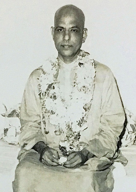Ramanbhai Patel's Home Photo of Swami Kripalvananda (Swami Kripalu)