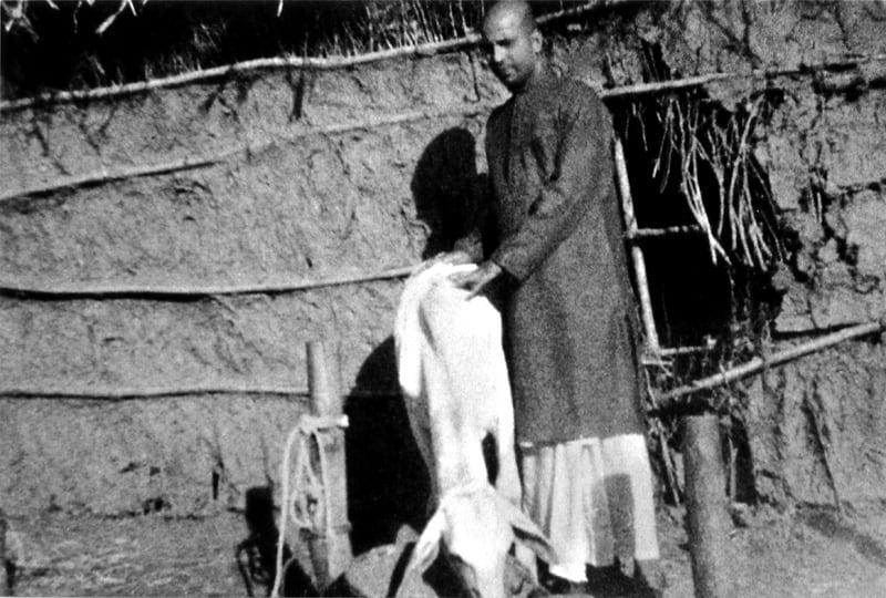Swami Kripalvananda (Swami Kripalu) at Eral Village before 1960.