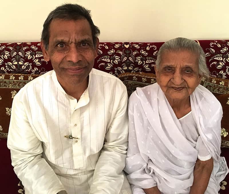 (Left) Thakor Patel – Sadhaka of Swami Kripalvananda (Swami Kripalu) since 1973. (Right) Jashuben Mansukhal Suthar, age 95 (2016), Swami Kripalvananda's (Swami Kripalu's) cook at Kayavarohan from 1971–1977.